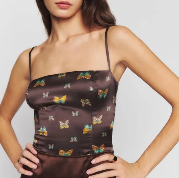 Reformation Tops - Reformation Overland Silk Top in Falena size 8 NWT